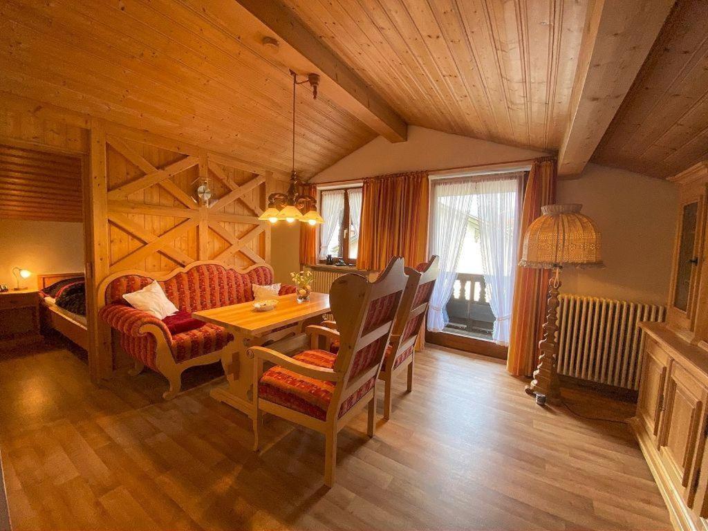 רוהפולדינג Ferienwohnung Emilia Mit Bergblick מראה חיצוני תמונה